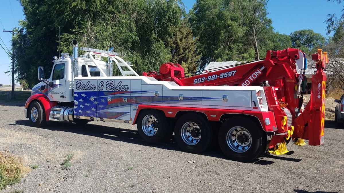 Heavy Towing I5 Oregon 5039819597 Baker & Baker Towing Woodburn, OR