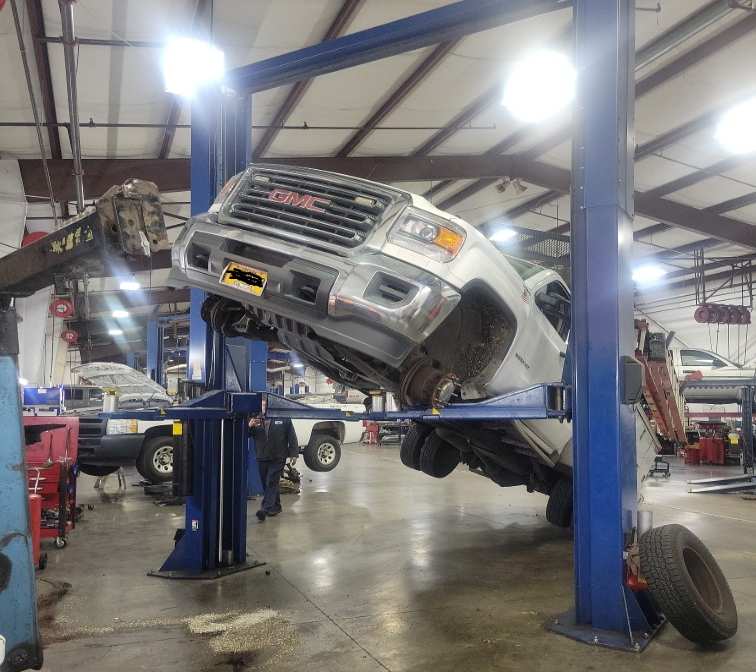 Tow Truck Company Assists Repair Shop | Baker & Baker