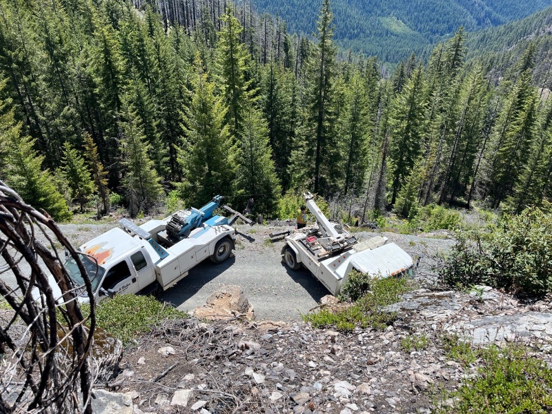 vehicle winch-out US Forest Service roads