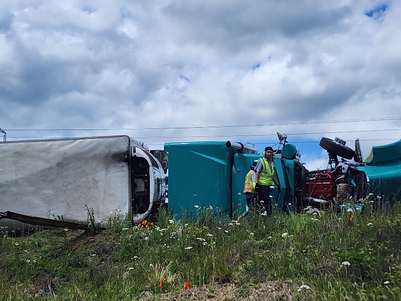Aurora semi truck accident recovery