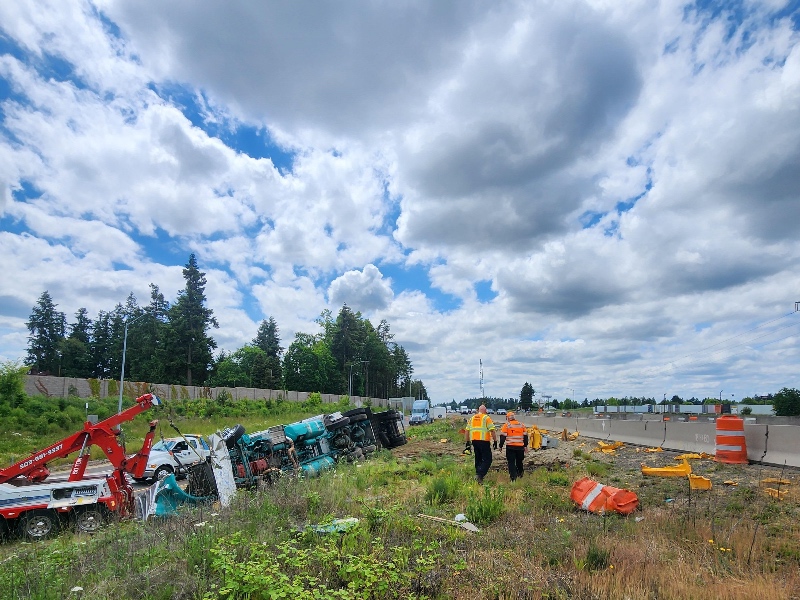 heavy duty towing Aurora Oregon
