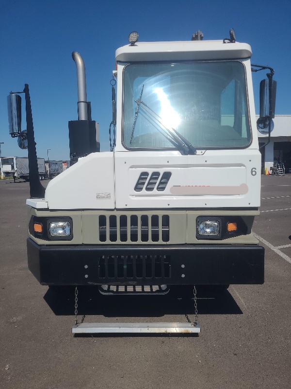 Woodburn yard jockey towing
